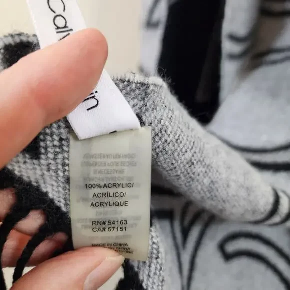 Calvin Klein gray & black CK logo reversable long scarf with fringe detail - Picture 4 of 8